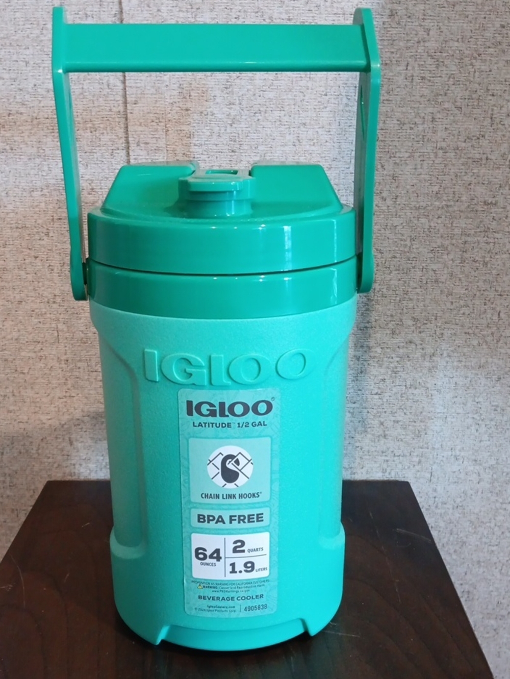 Igloo Teal Beverage Cooler with Carry Handle 64 Oz